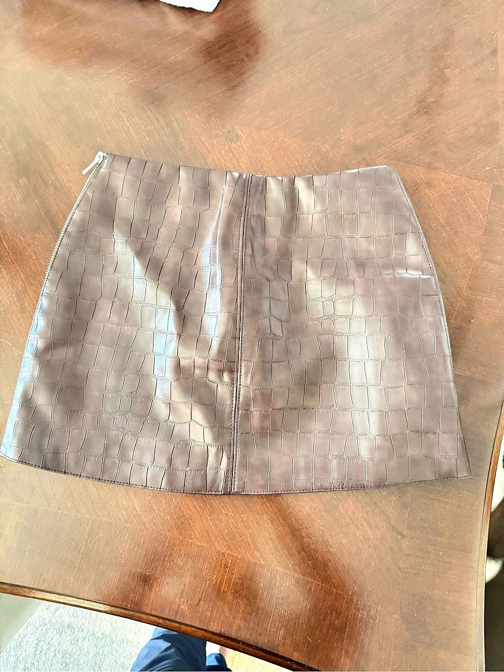 H&M Crocodile-Embossed Mini Skirt in Brown Size EU 32